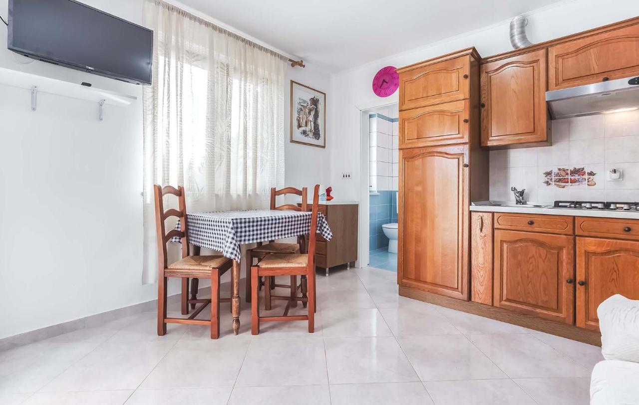 Rino Appartamento Porec Esterno foto