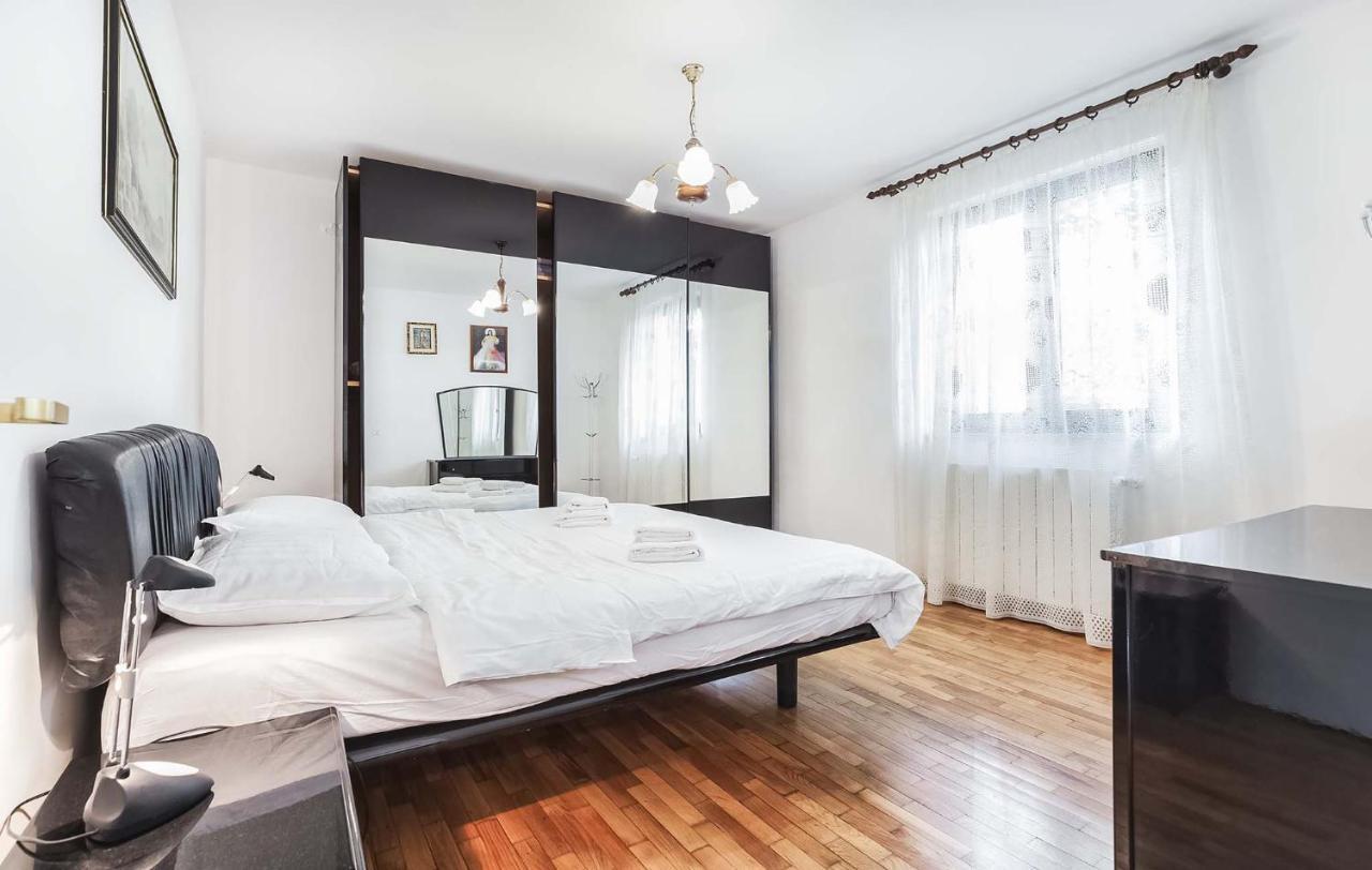 Rino Appartamento Porec Esterno foto